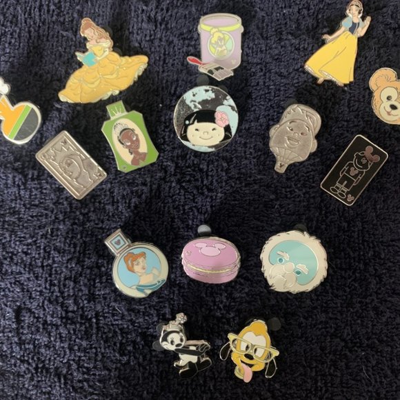 Disney Other - Disney pins (15) NWOT